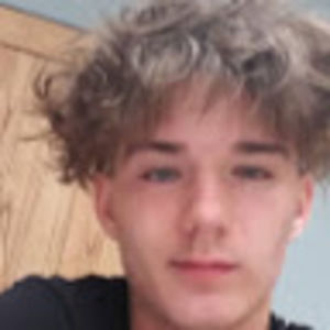 Meet your Posher, Cameron